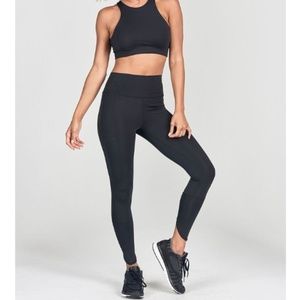 NWT!  Joah Brown Lift Legging - Onyx